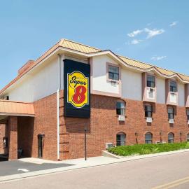 Super 8 by Wyndham Colorado Springs/Afa Area,位于科罗拉多斯普林斯的酒店
