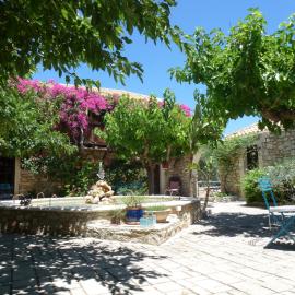 Tsivouli Accommodation，位于利萨基亚的酒店