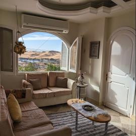 Aswan Nile view Family apartment，位于阿斯旺的酒店