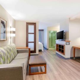 Extended Stay America Premier Suites - Pittsburgh - Cranberry Township - I-76，位于蔓越莓乡的酒店