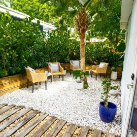 Cozy Tiny Home - Hidden Gem!，位于迈阿密的酒店