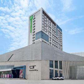 Holiday Inn Express Zhangye by IHG，位于张掖的酒店