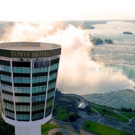 Tower Hotel at Fallsview，位于尼亚加拉瀑布的酒店