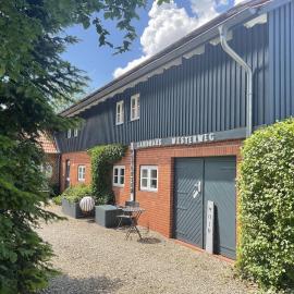 Landhaus Westerweg - Familie Petersen，位于万德拉普的酒店