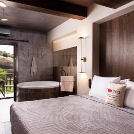 Tsikeli Boutique Hotel Meteora - Adults Friendly,位于卡兰巴卡的酒店