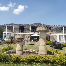 Hotel Campestre La Fuente - Piscina，位于莫尼基拉的酒店
