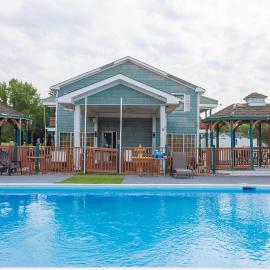 Atlantic Shores Inn and Suites,位于钦科蒂格的酒店