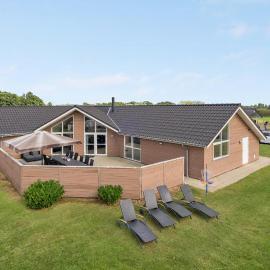 Nice Home In Haderslev With Sauna