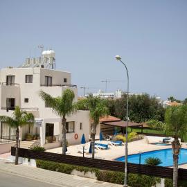 Maricosta Apartments