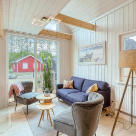Awesome Home In Zerpenschleuse With Sauna，位于泽彭施鲁塞的酒店