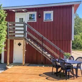 Gorgeous Apartment In Tjurkö，位于Tjurkö的酒店