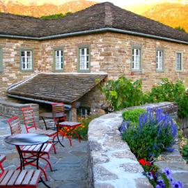 Papaevangelou Hotel，位于帕皮康的酒店