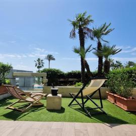 malibu bay resort，位于Ad Dkārīn的酒店