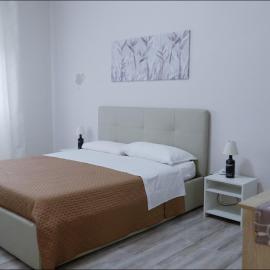 B&B Alpaca Biella，位于比耶拉的酒店