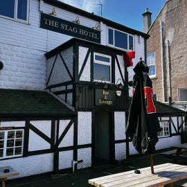The Stag Hotel,位于班科里的酒店