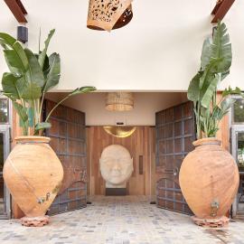 Hotel Sukha，位于艾斯柯尔兹的酒店