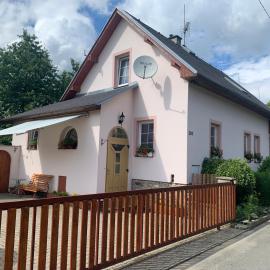 Chalupa u Desné，位于Petrov nad Desnou的酒店