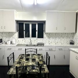 Great Holiday Home 2BDR Top Spot Labasa Jumanzuls Abode，位于拉巴萨的酒店