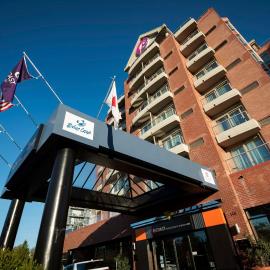 Coast Victoria Hotel & Marina by APA，位于维多利亚的酒店