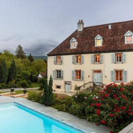Le Clos Alice - Hôtel et Spa, Arbois,位于阿尔布瓦的酒店