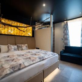 Turul Boutique Rooms & Apartment，位于索尔沃什的酒店