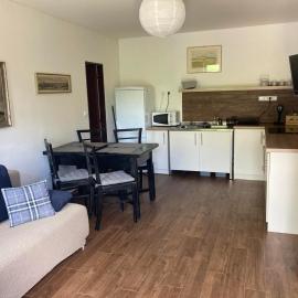Apartmán Židovice，位于洛乌尼的酒店