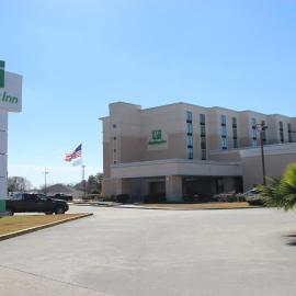 Holiday Inn Baton Rouge-South by IHG，位于巴吞鲁日的酒店