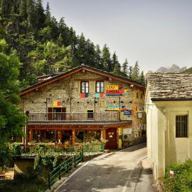 Rifugio Lou Lindal，位于Canosio的酒店