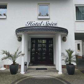 Hotel Spies，位于格拉登巴赫的酒店