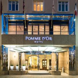 Pomme d'Or Hotel，位于圣赫利尔泽西的酒店