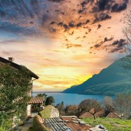 Casa Nicolai, 2-Room Accomodation Lake Mergozzo，位于梅尔戈佐的酒店