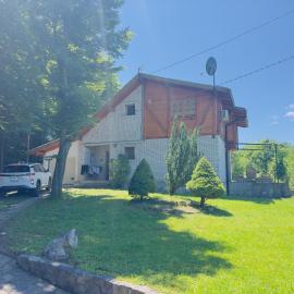 Villa Ema，位于萨拉热窝的酒店