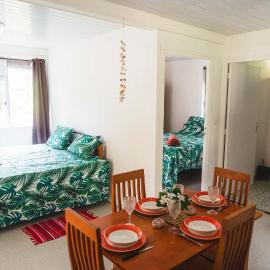 Kinakamo Lodge et Activités Rangiroa，位于Tiputa的酒店