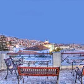En Ermoupoli，位于埃尔莫波利斯的酒店