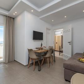 Penelope Apartments C，位于Vívlos的酒店