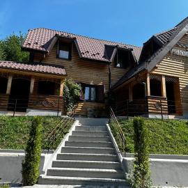 Panoramic Apart Lepsa，位于莱普沙的酒店