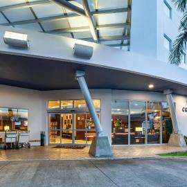Courtyard by Marriott San Jose Airport Alajuela,位于阿拉胡埃拉的酒店