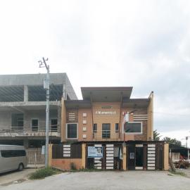 CM Apartelle Iloilo International Airport by RedDoorz，位于Cabatuan的酒店