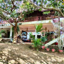 Jungle House Kep，位于白马市的酒店