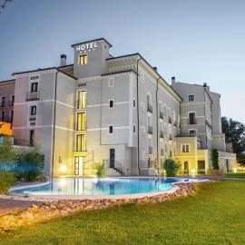 Hotel Balneario Alhama de Aragón，位于阿拉贡省阿拉马的酒店