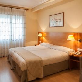 Hotel Mercado by gaiarooms，位于萨拉曼卡的酒店