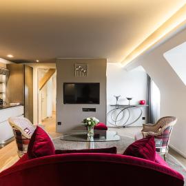 Plaza Madeleine & Spa，位于萨尔拉拉卡内达的酒店
