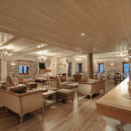 Thisoa Hotel,位于Karkaloú的酒店