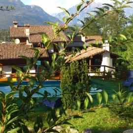 Casa Del Viandante Home Holiday and Rooms，位于科利科的酒店