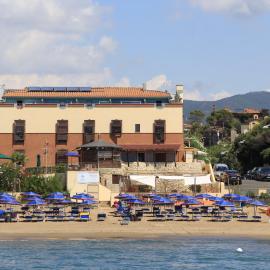Hotel Villa Tramonto direttamente sul mare