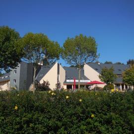Au Relais de l'Oust，位于若瑟兰的酒店