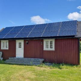 Gorgeous Home In Ellös With Wifi，位于埃勒斯的酒店