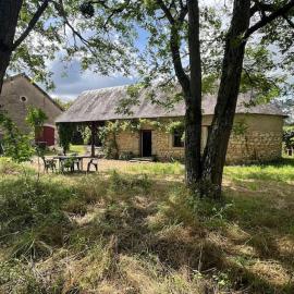 Chaumière en Brenne，位于Mauvières的酒店