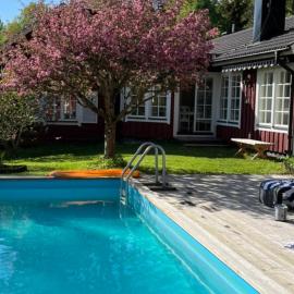 Charming property with private pool，位于迈什塔的酒店