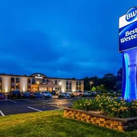 Best Western Hazlet Inn，位于Hazlet的酒店